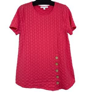 NWT Juniper + Lime Size Small Short Sleeve Coral Top Wood Look Button Accents